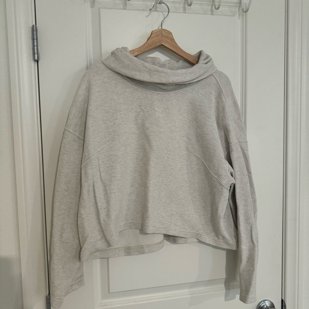 Lululemon Waffle Knit Turtle Neck Sweater in Heathered Grey